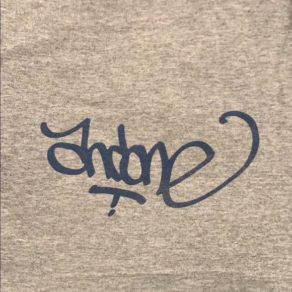 AND 1 Long Sleeve T-Shirt, Size L (Youth) - Picture 5 of 5